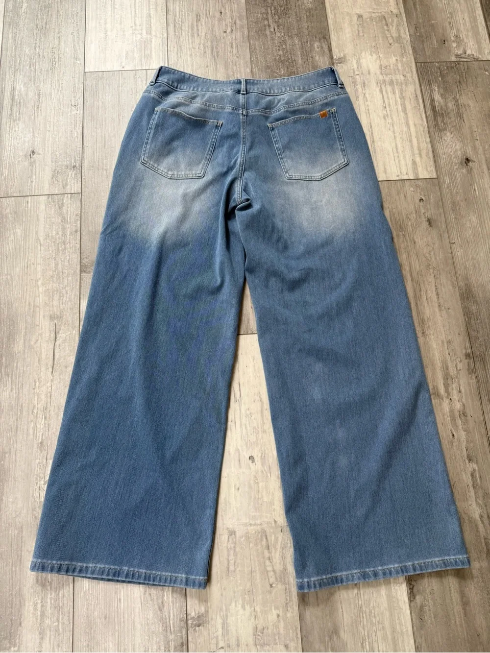 Halara Flex Asymmetric Low Rise Baggy Wide Leg Jeans Medium Regular
